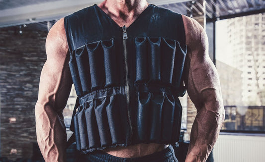 Optimaliseer je training met een gewichtsvest: De voordelen en beste oefeningen